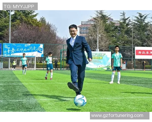 乾明路小学足球队奋勇拼搏展现青春风采助力校园文化建设与体育发展